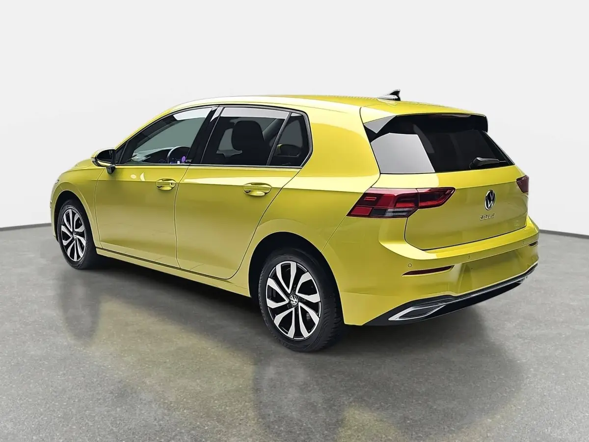 VW GOLF VIII 1.5 TSI ACTIVE NAVI LED M+S