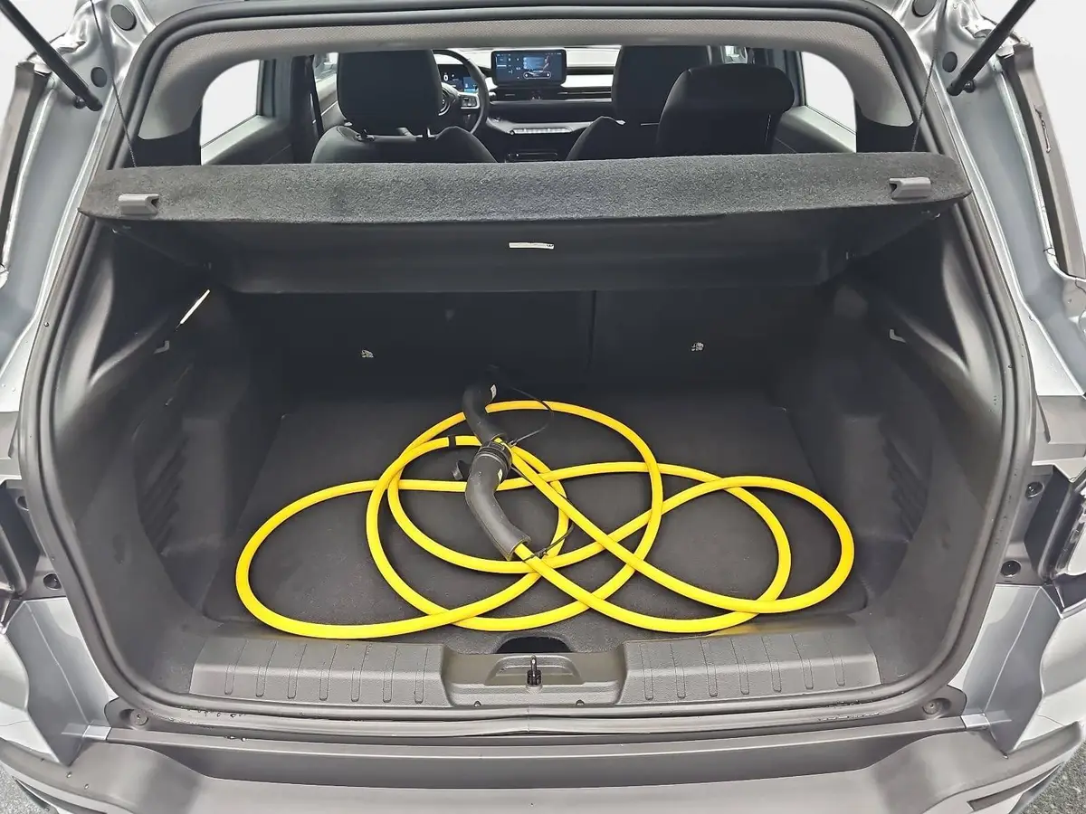 JEEP AVENGER AUTO. 51KWH ALTITUDE LED KLIMAAUTO