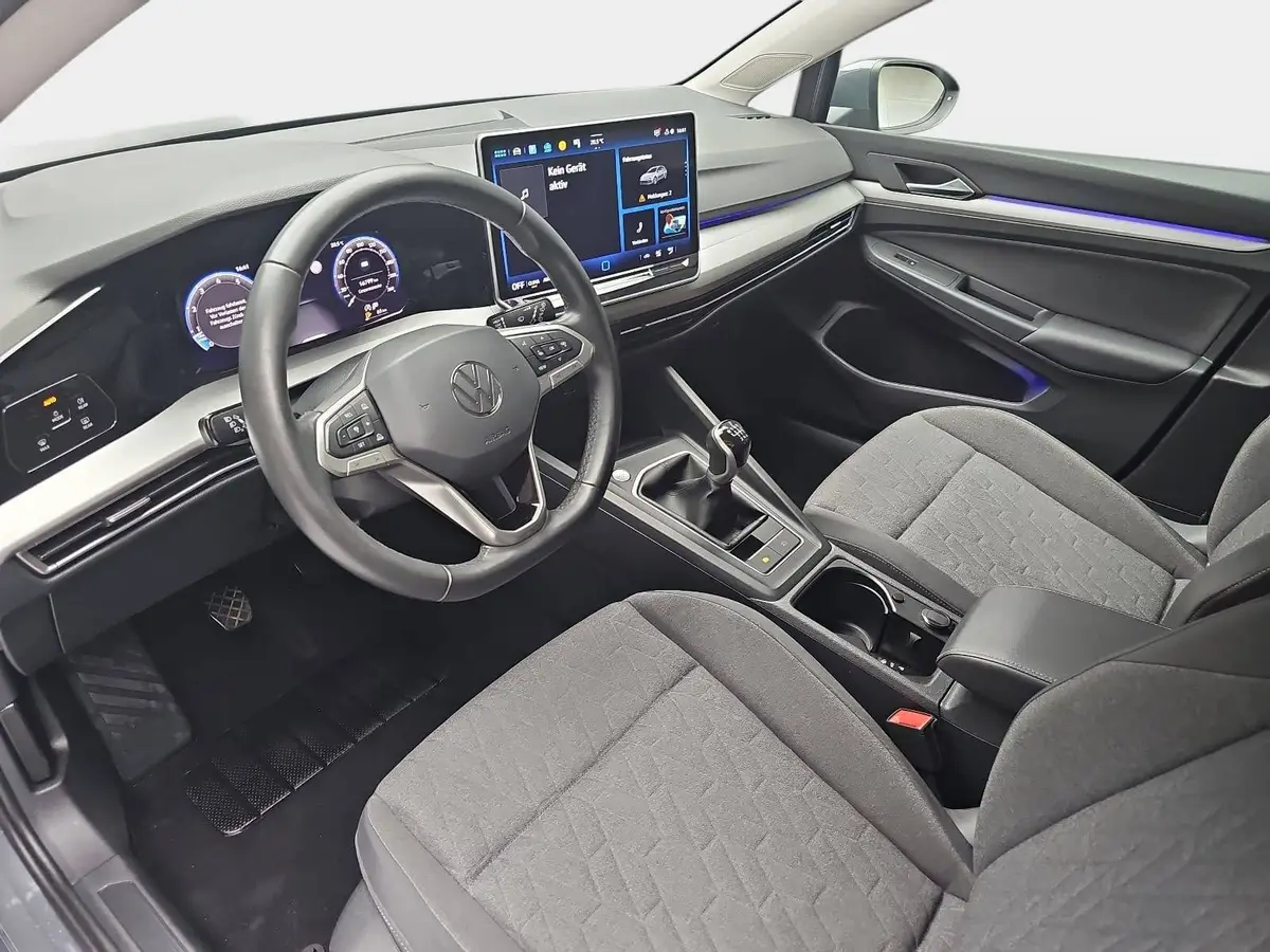 VW GOLF 1.5 TSI VIII VARIANT LIFE LED AHK LM