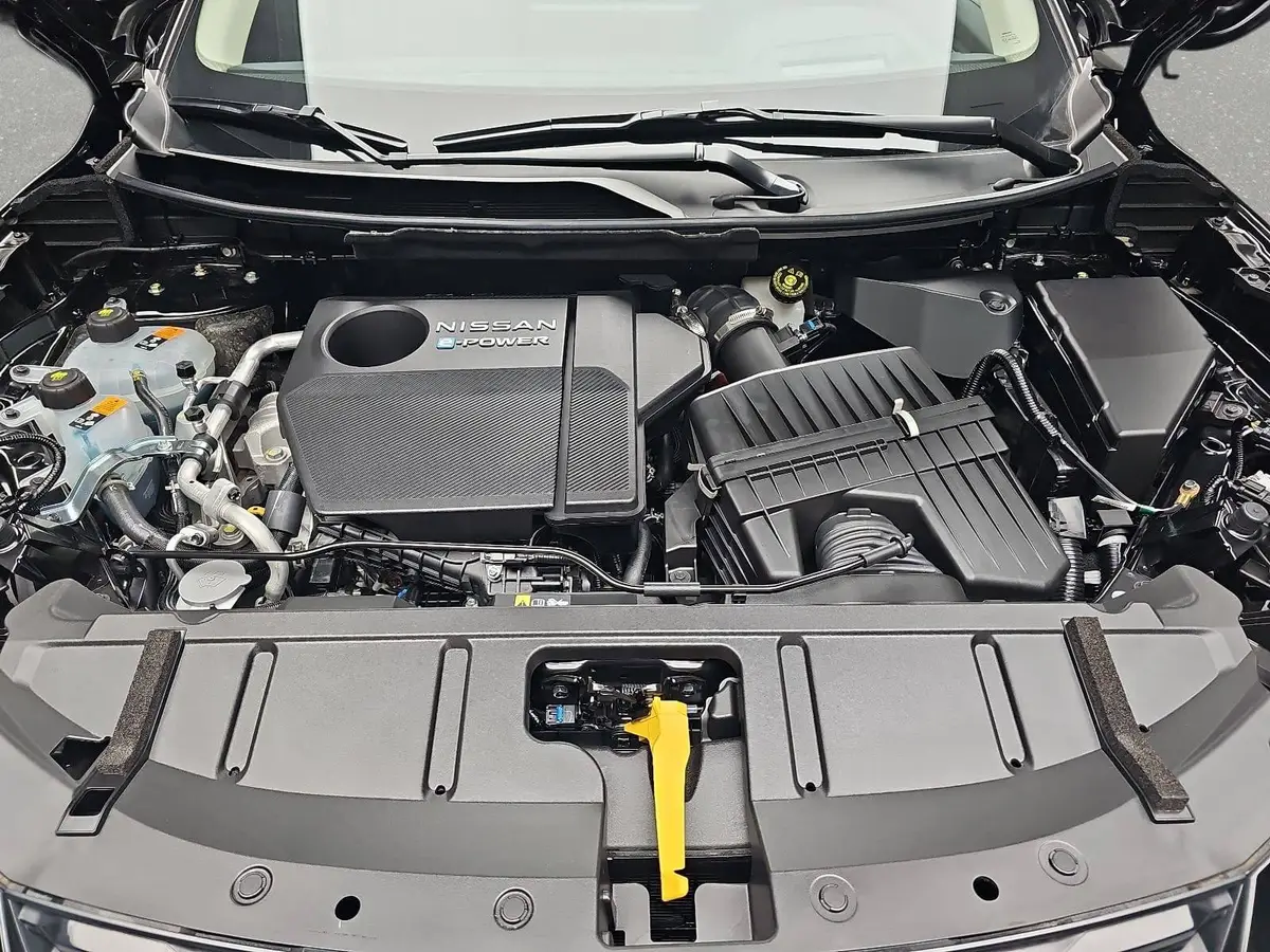 NISSAN X-TRAIL 1.5 VC-T E-POWER AUTO. TEKNA LM20