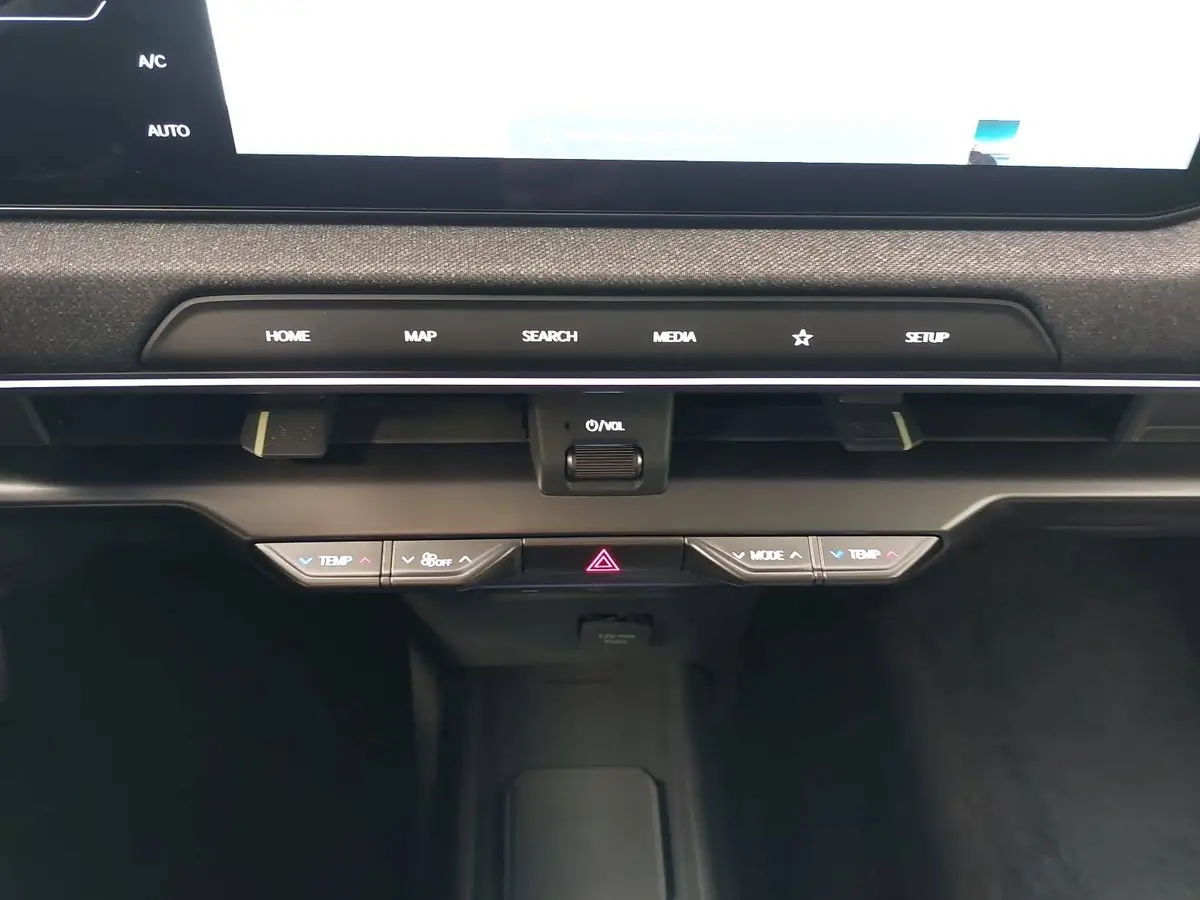 KIA EV2 61.0 KWH EARTH MJ27 4SITZE WINTER-CONNECT TECHN DRIVEWISE-PARK DESIGN