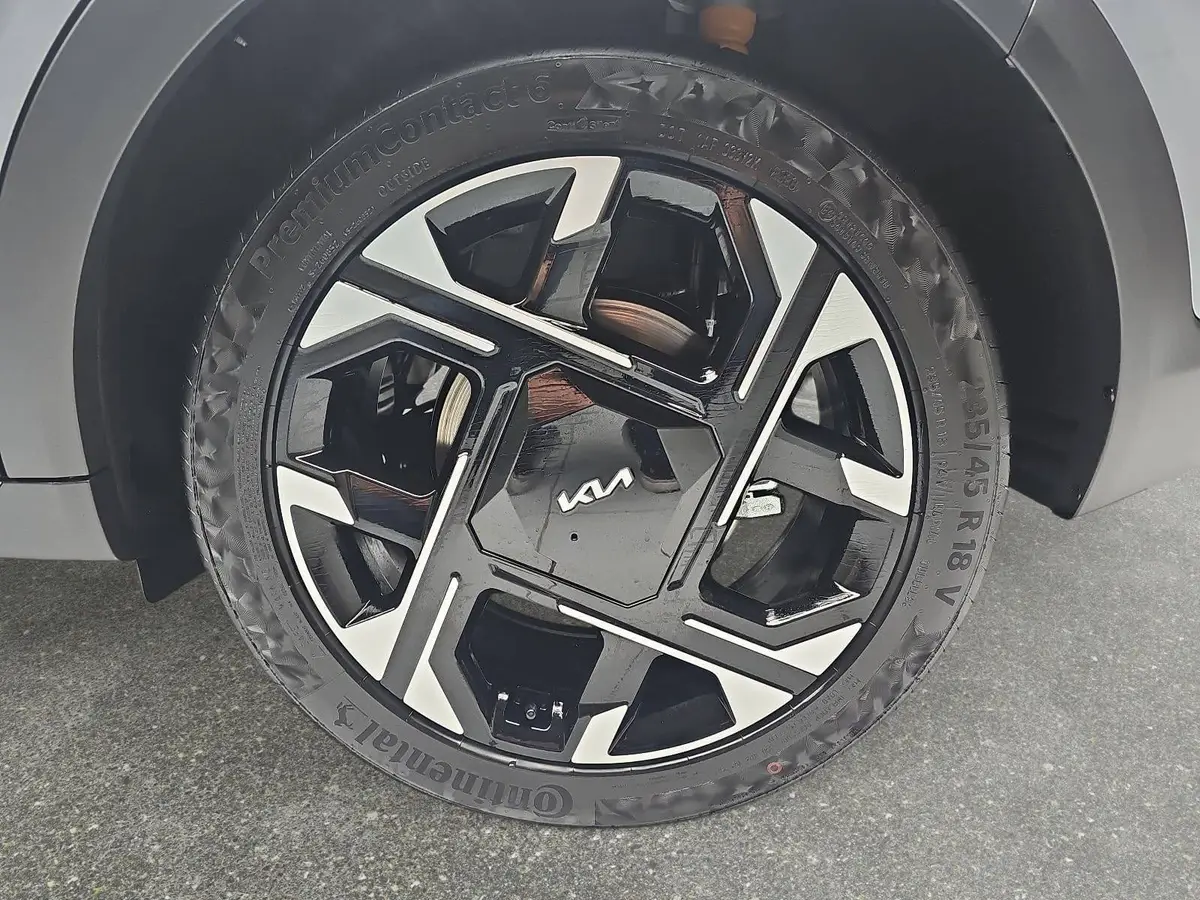 KIA XCEED 1.6 T-GDI 150 DCT SPIRIT MJ27 SOUND SITZ ADVANCED