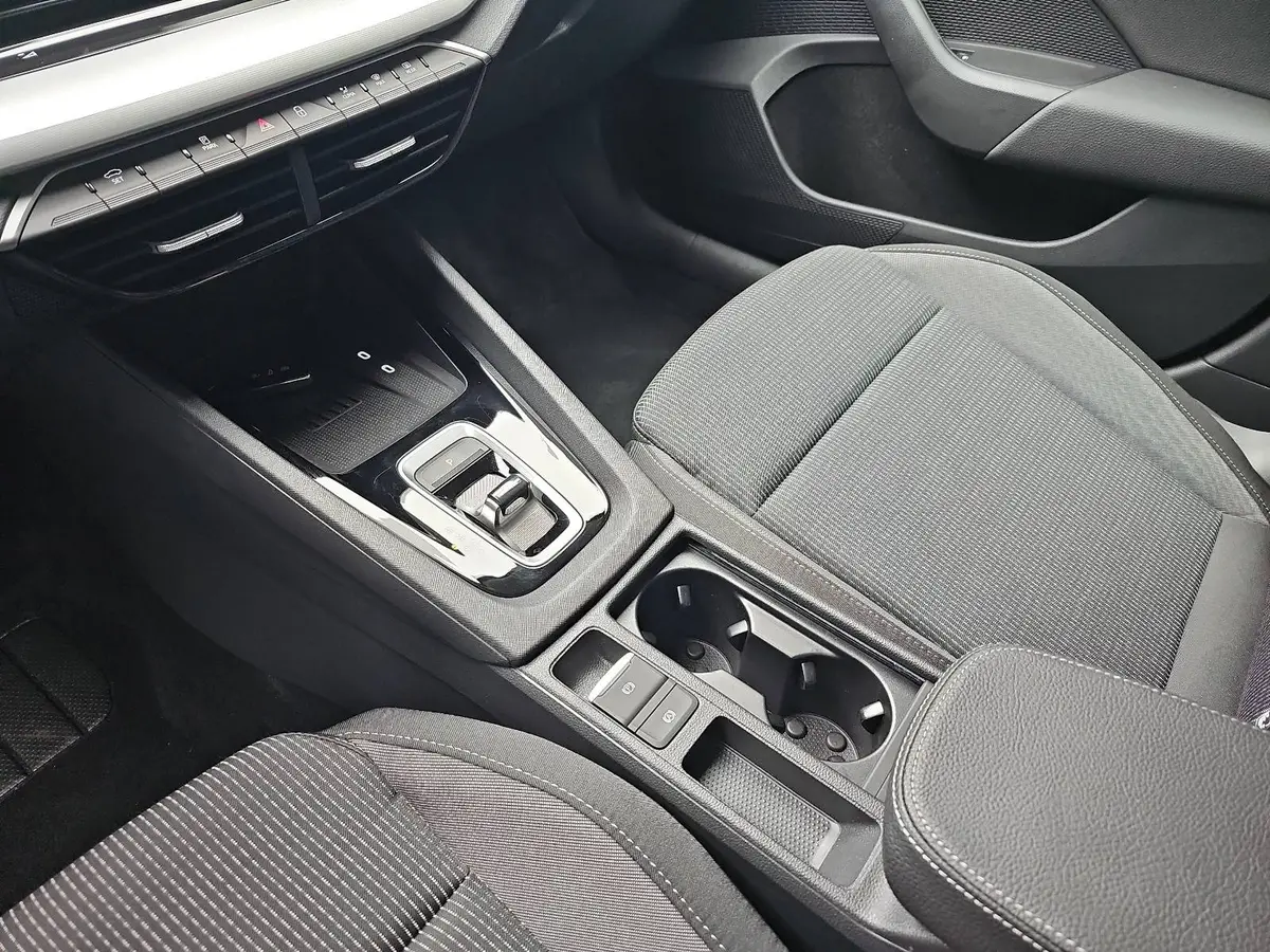 SKODA OCTAVIA COMBI 1.5 TSI DSG SELECTION LED AUDIO WINTER EL.HECKKL. 