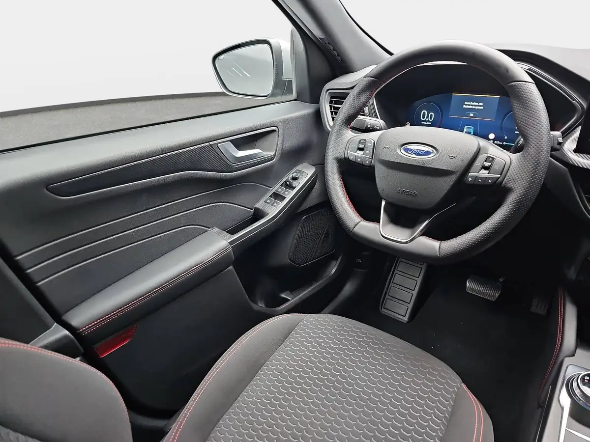 FORD KUGA 1.5 EB AUTO. ST-LINE NAVI LED KLIMAAUTO WINTER SIC