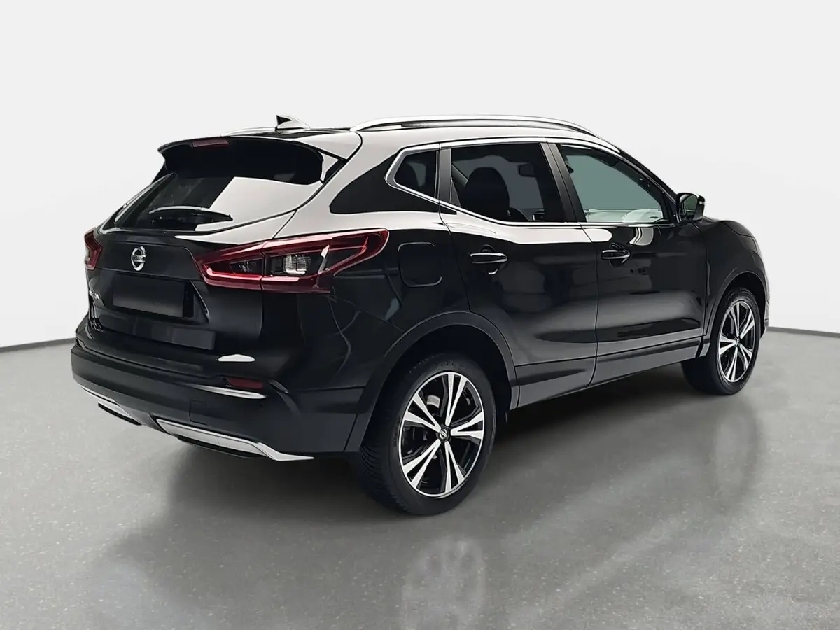 NISSAN QASHQAI 1.3 DIG-T N-CONNECTA PANORAMA RELING WINTER