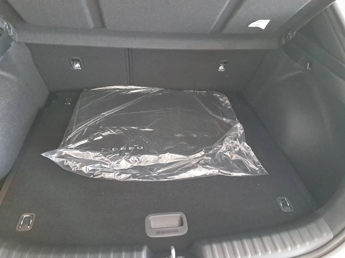 KIA XCEED 1.6 T-GDI 150 DCT NIGHTLINE EDITION MJ26