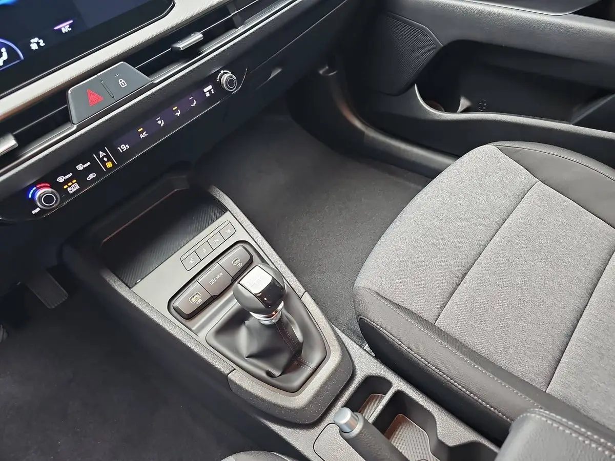KIA STONIC 1.0 T-GDI 100 VISION MJ26 SITZH. NAVI