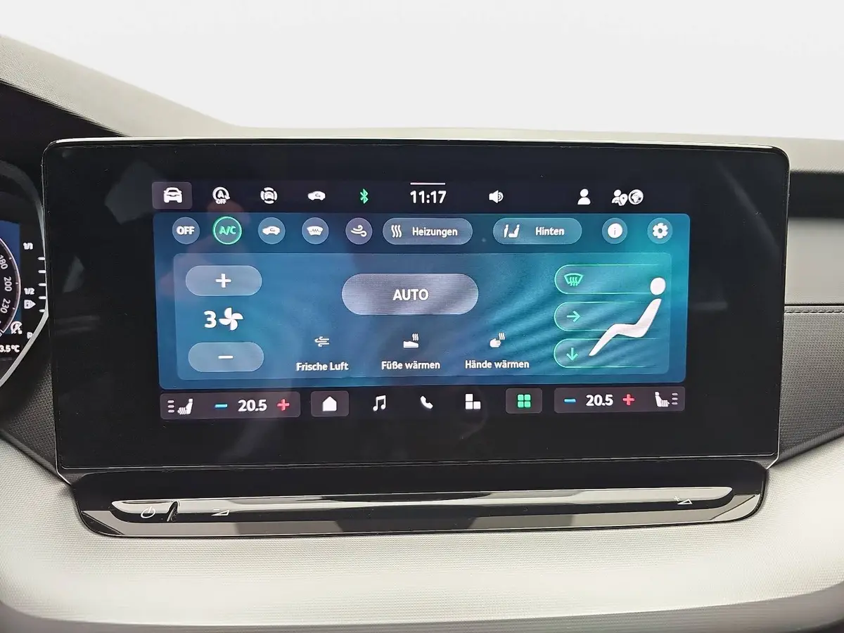 SKODA OCTAVIA COMBI 1.5 TSI DSG SELECTION LED AUDIO WINTER EL.HECKKL. 