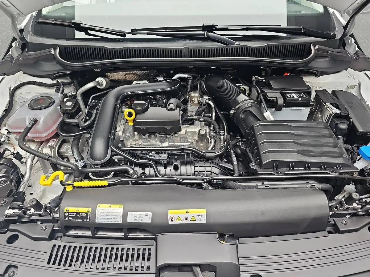 VW POLO 1.0 TSI DSG LIFE NAVI LED APP-CONNECT