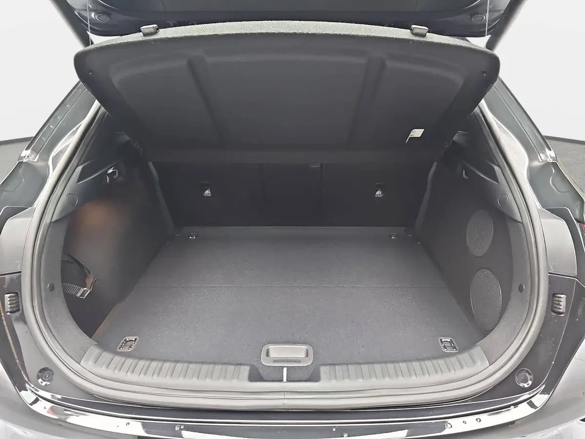 KIA XCEED 1.6 T-GDI 150 DCT SPIRIT MJ26 XCLUSIVE GLASDACH