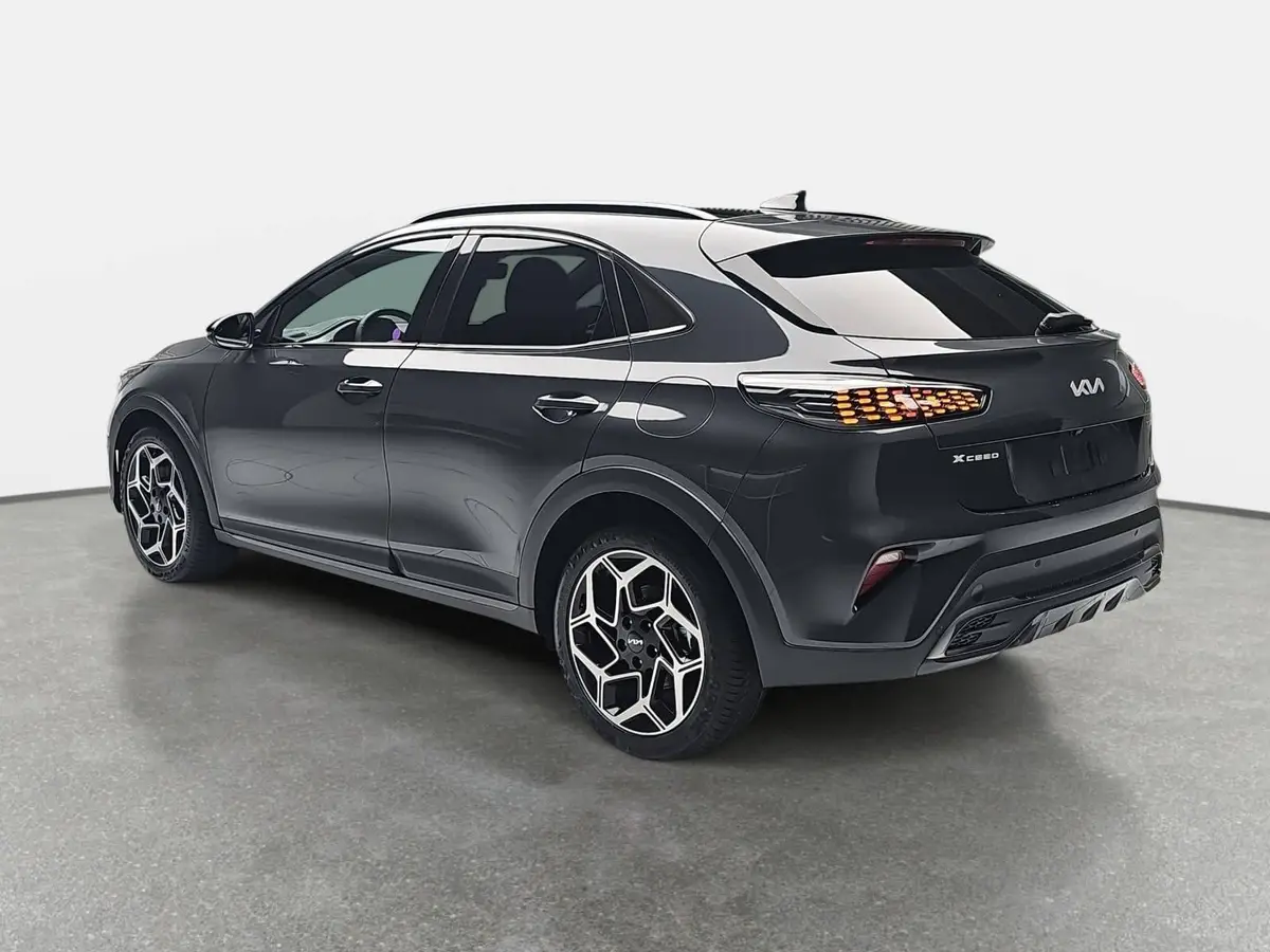 KIA XCEED 1.6 T-GDI 180 DCT GT-LINE MJ26 LEDER GLASDACH