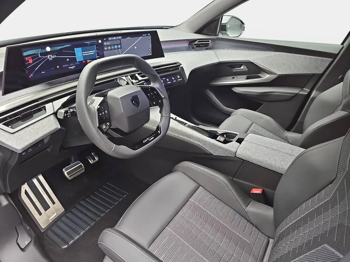 PEUGEOT 3008 1.2 HYBRID 145 E-DSC6 GT NAVI KLIMA LED AHK LM19