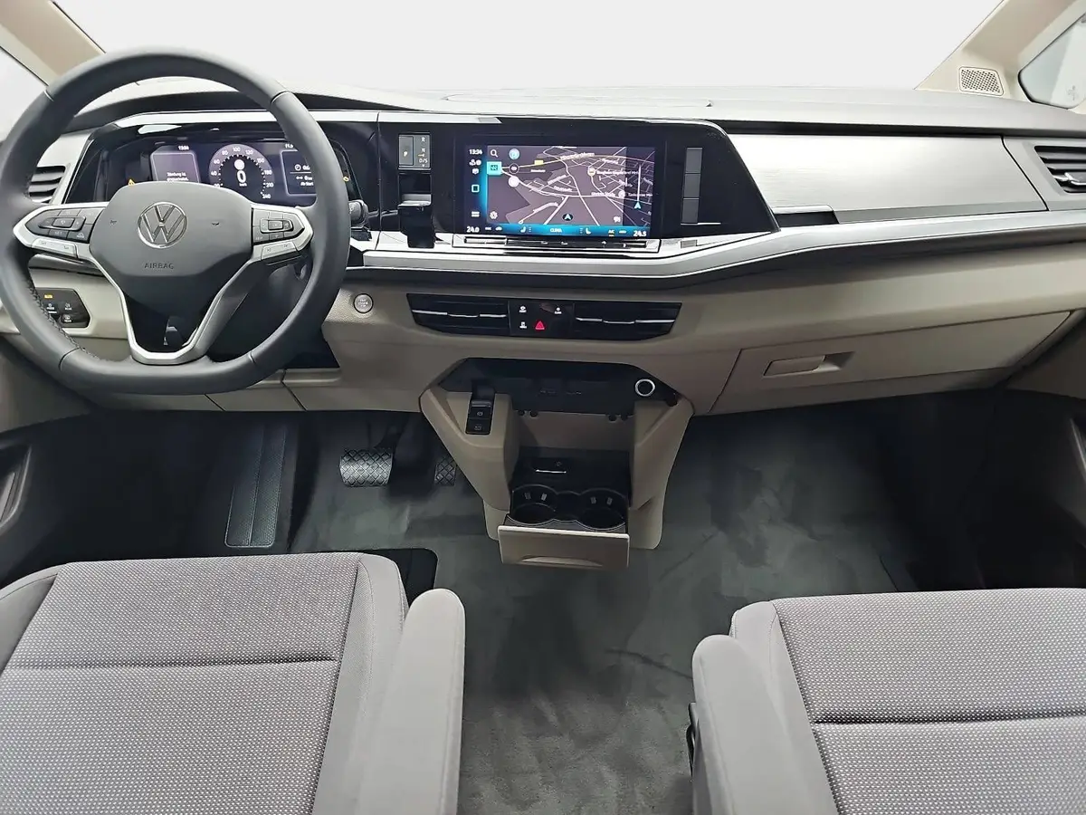 VW T7 MULTIVAN 2.0 TDI DSG LIFE P-ASSIST AHK