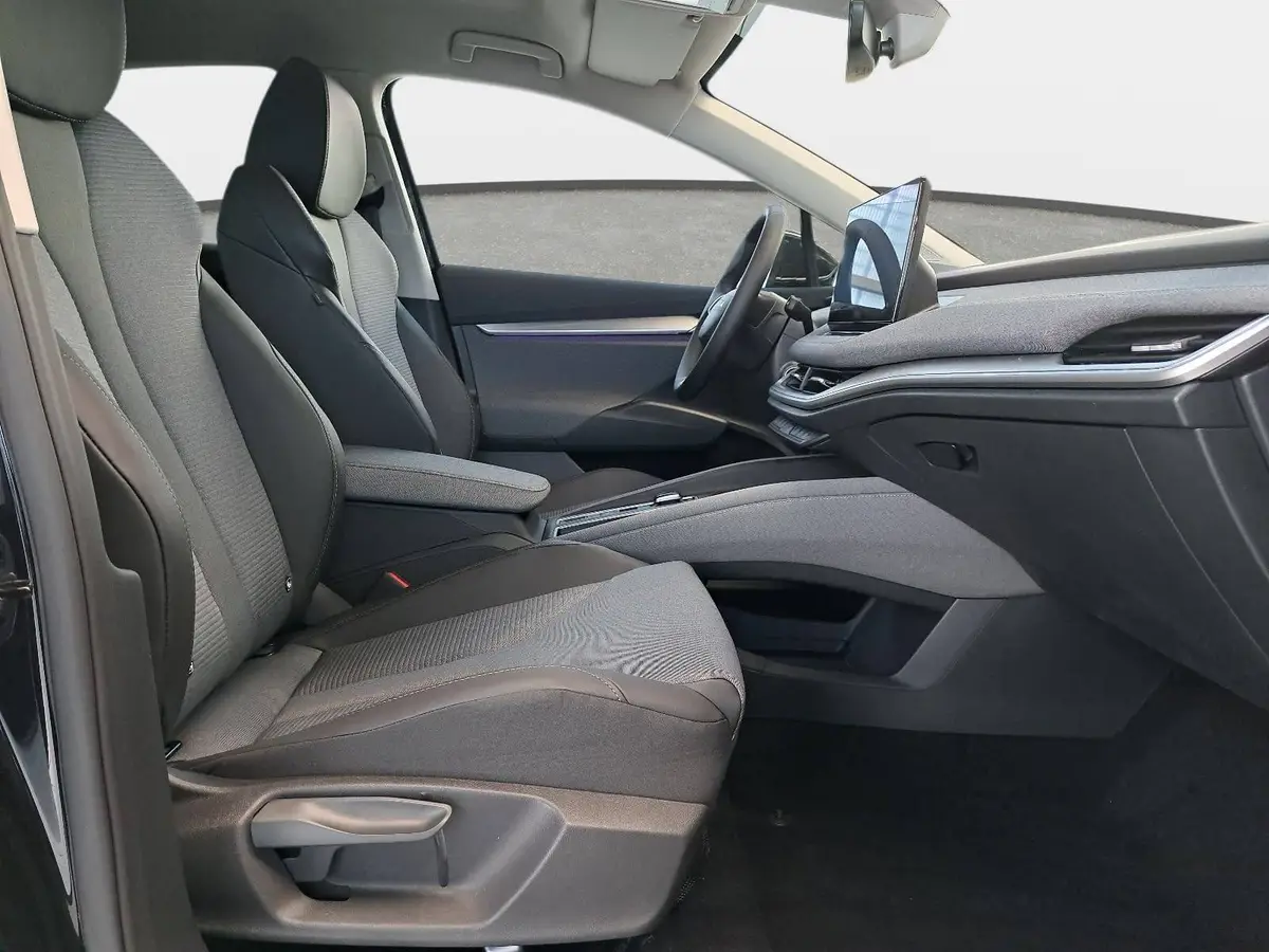 SKODA ENYAQ COUPE 85 SELECTION 82KWH NAVI LED