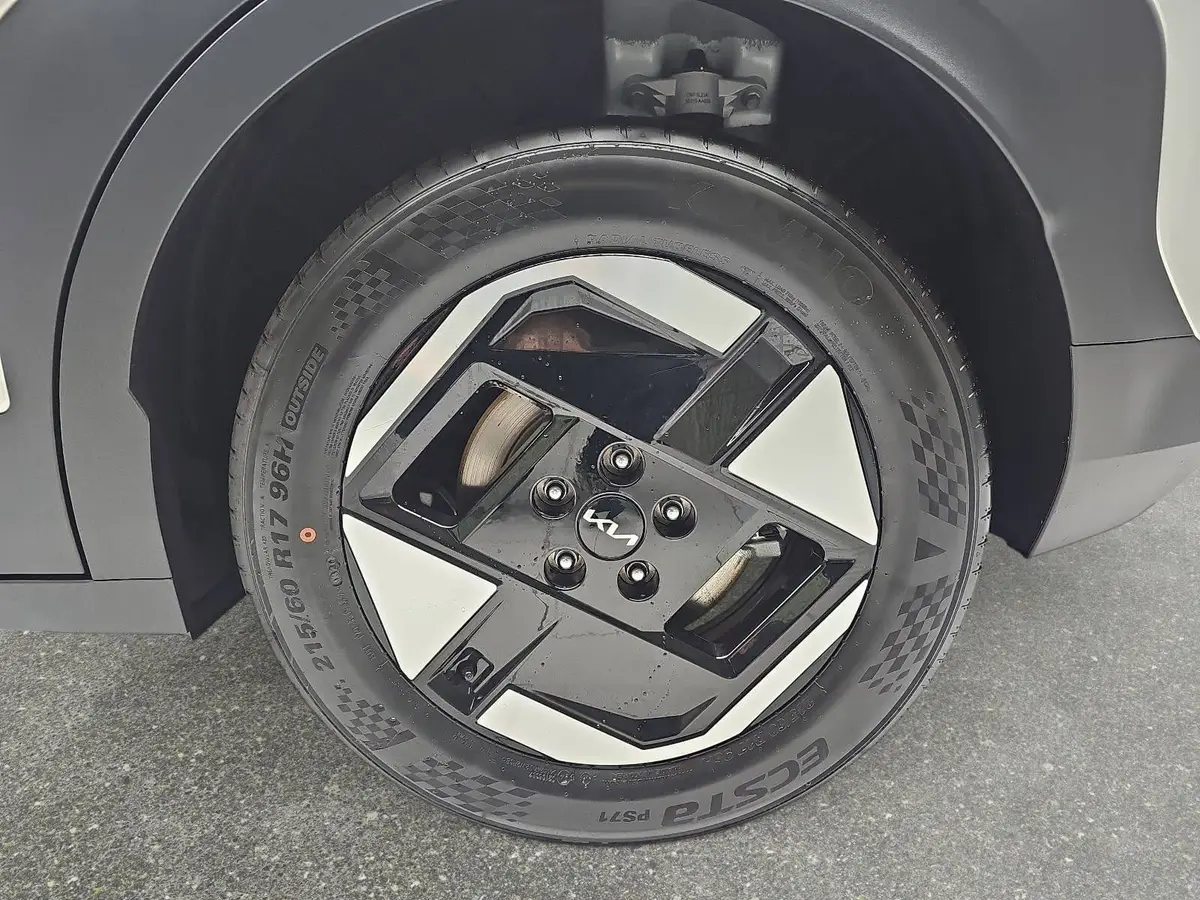 KIA EV3 81.4 KWH EARTH MJ26 WINTER-CONNECT BUSINESS UPGRADE