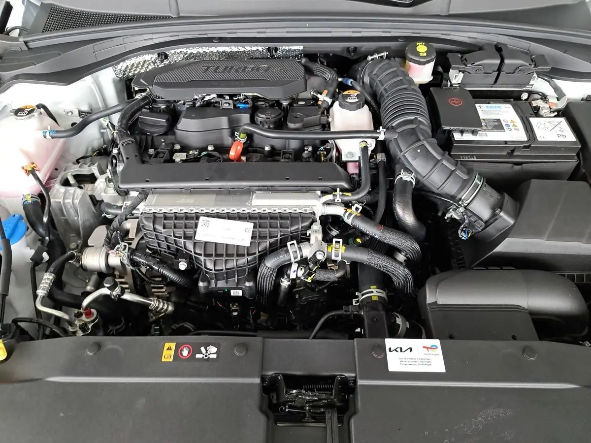 KIA XCEED 1.6 T-GDI 150 DCT SPIRIT MJ27 SOUND