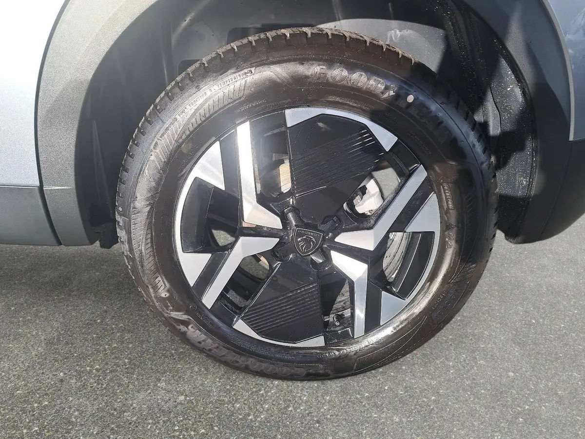 PEUGEOT 2008 1.2 HYBRID 145 E-DSC6 GT-LINE 2-WD LED KLIMAAUTO K