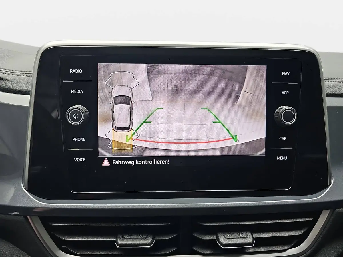 VW T-ROC 1.0 TSI STYLE NAVI ACC P-ASSIST
