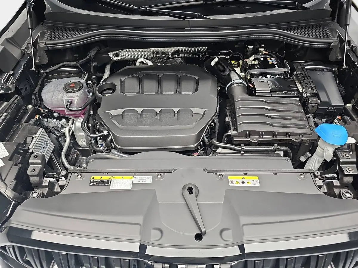 SKODA KODIAQ 2.0 TSI DSG SPORTLINE 4X4 NAVI LED