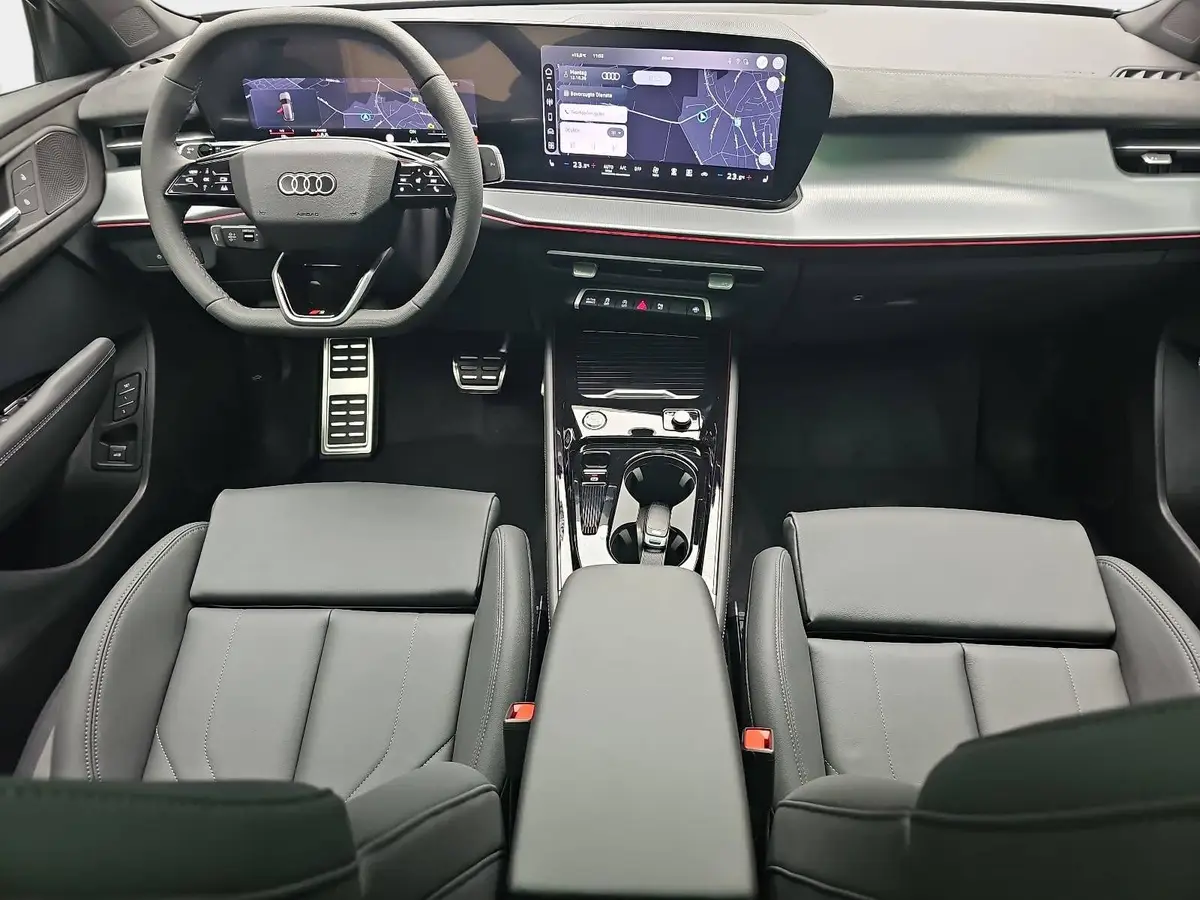 AUDI Q3 TFSI S-TRONIC S-LINE NAVI LED-PLUS PANO