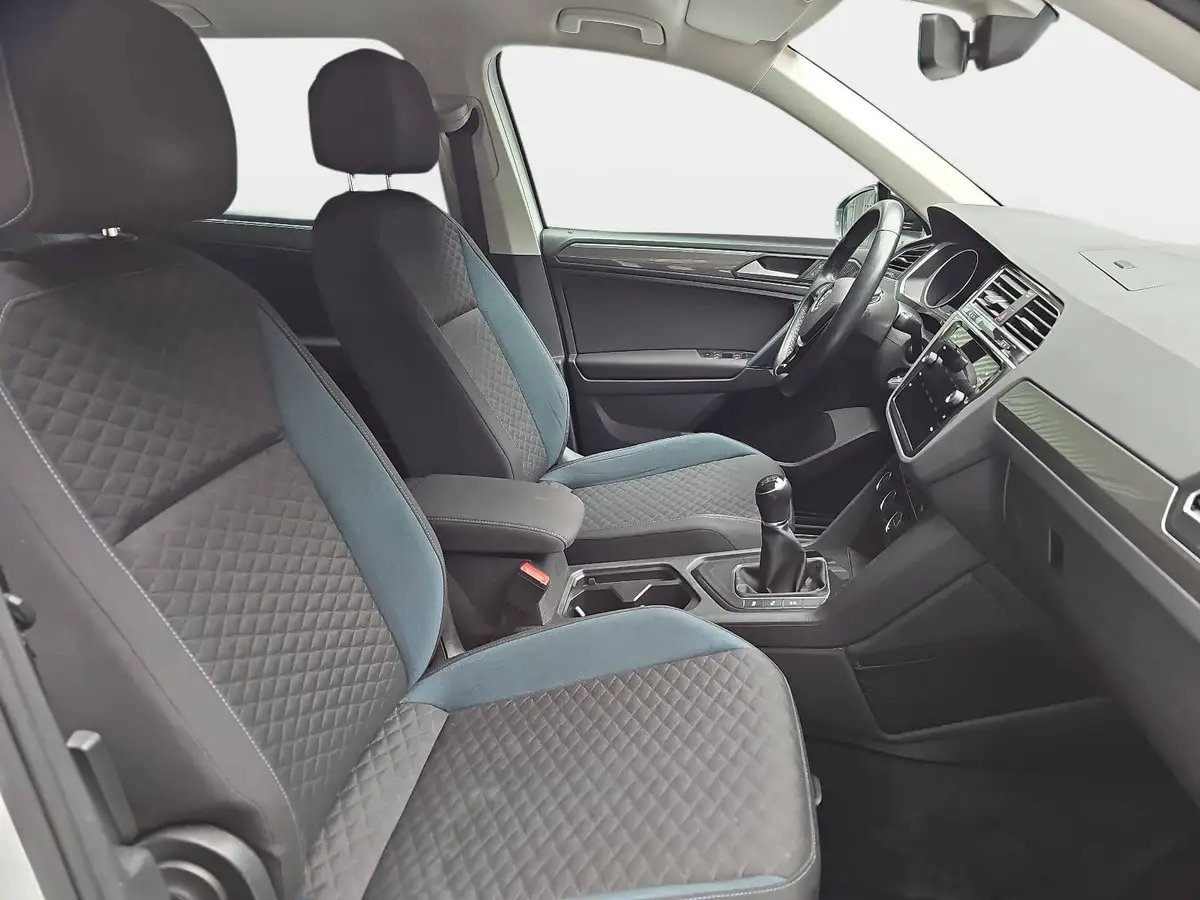 VW TIGUAN 2.0 TDI IQ.DRIVE ACC SPURPAKET TAILER-ASSIST PDC A