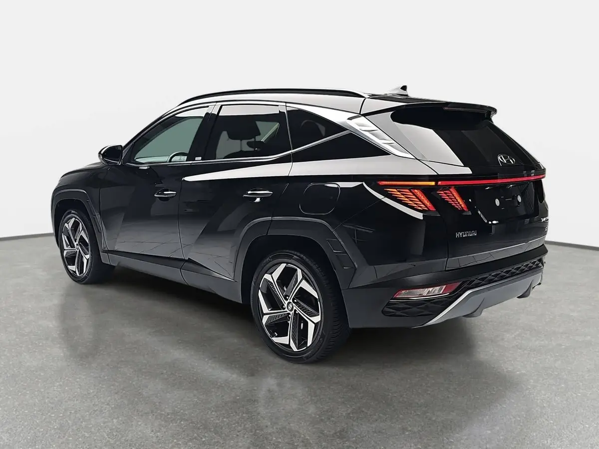 HYUNDAI TUCSON 1.6 T-GDI PHEV TREND 4WD ACC LM19