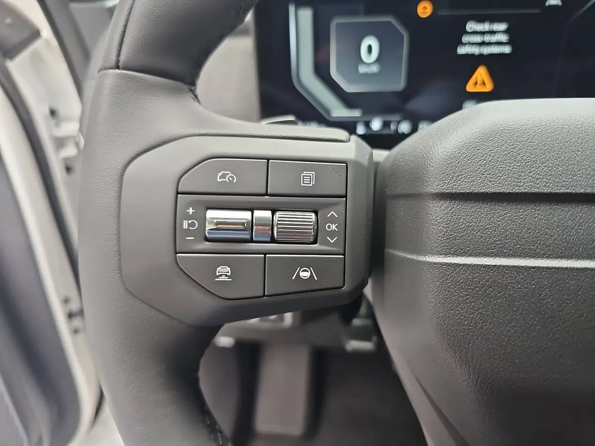 KIA SELTOS 1.6 T-GDI AWD DCT X-LINE MJ27 GLASDACH
