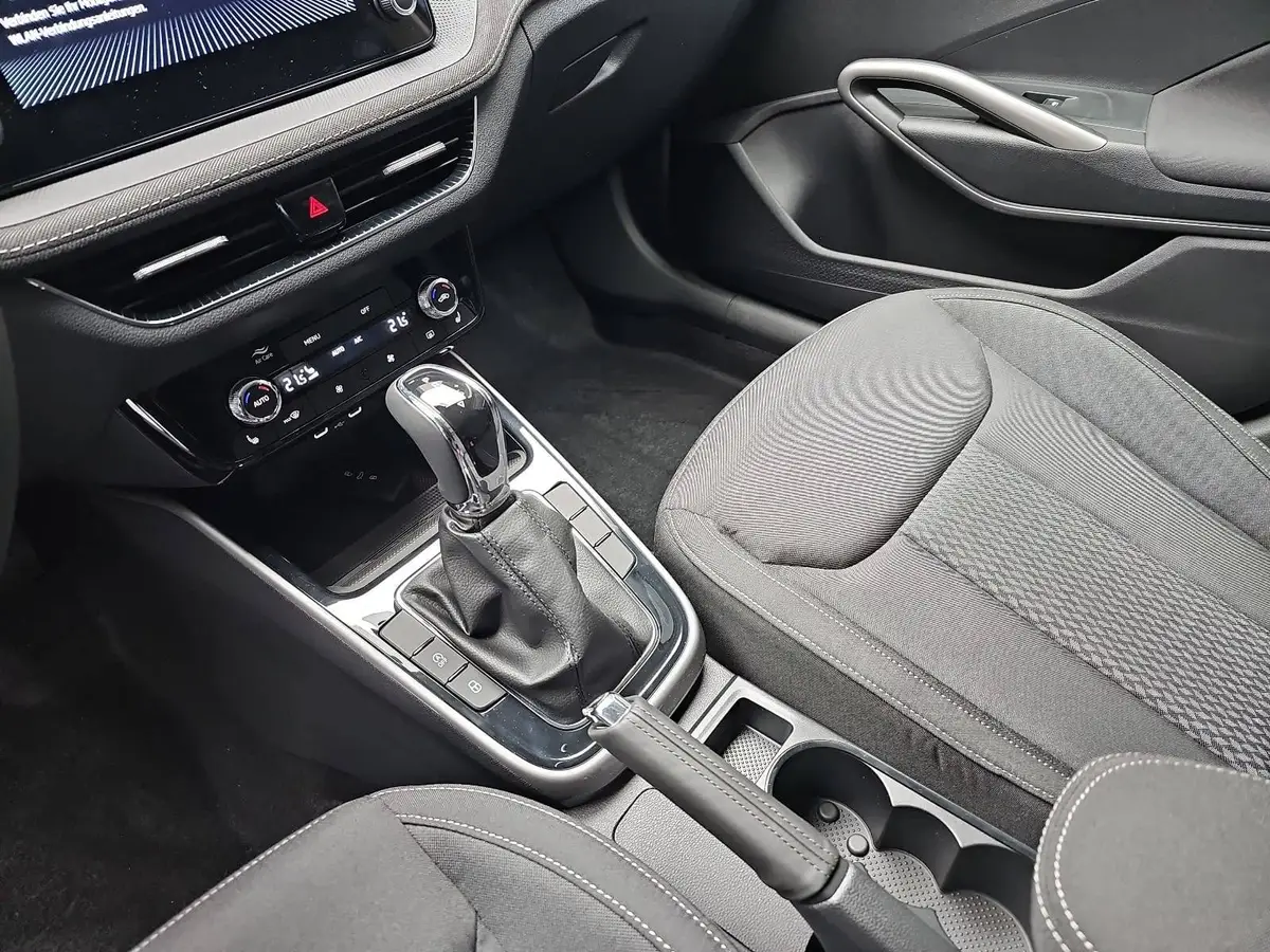 SKODA FABIA 1.0 TSI DSG SELECTION LED AUDIO SICHT WINTER CHROM