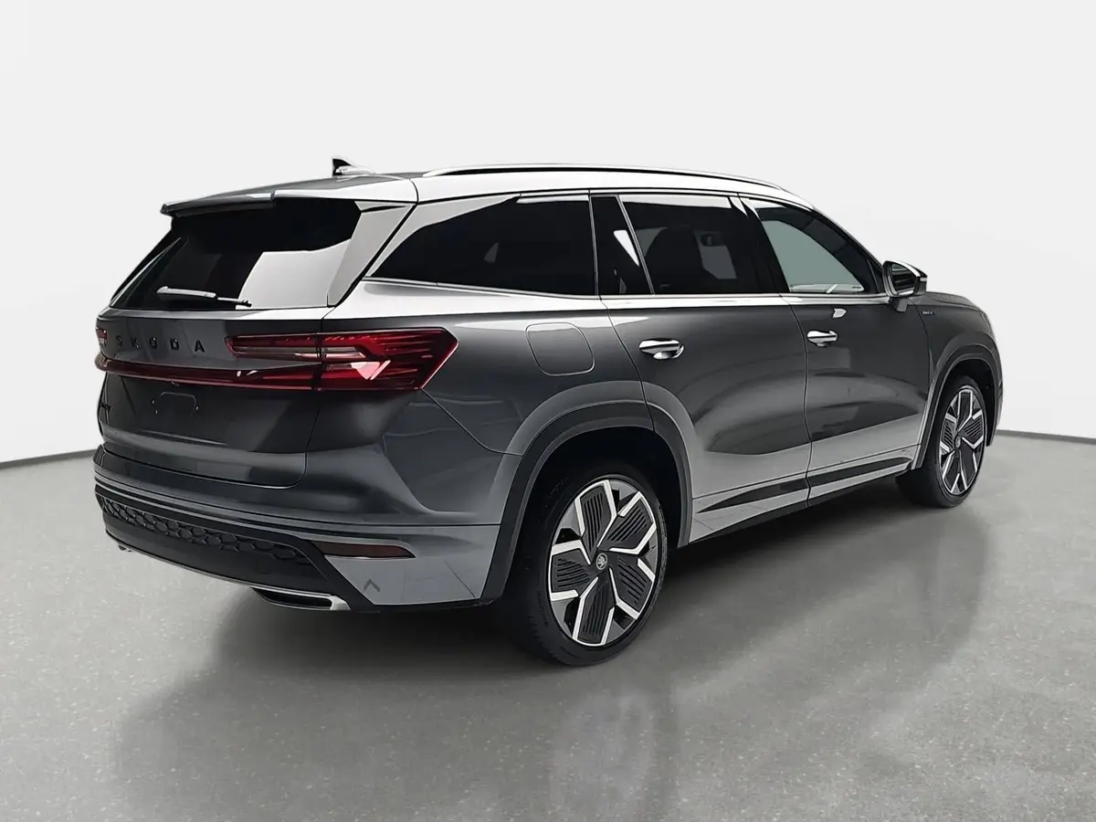 SKODA KODIAQ 1.5 DSG SPORTLINE NAVI LED ACC WINTER KAMERA AHK L