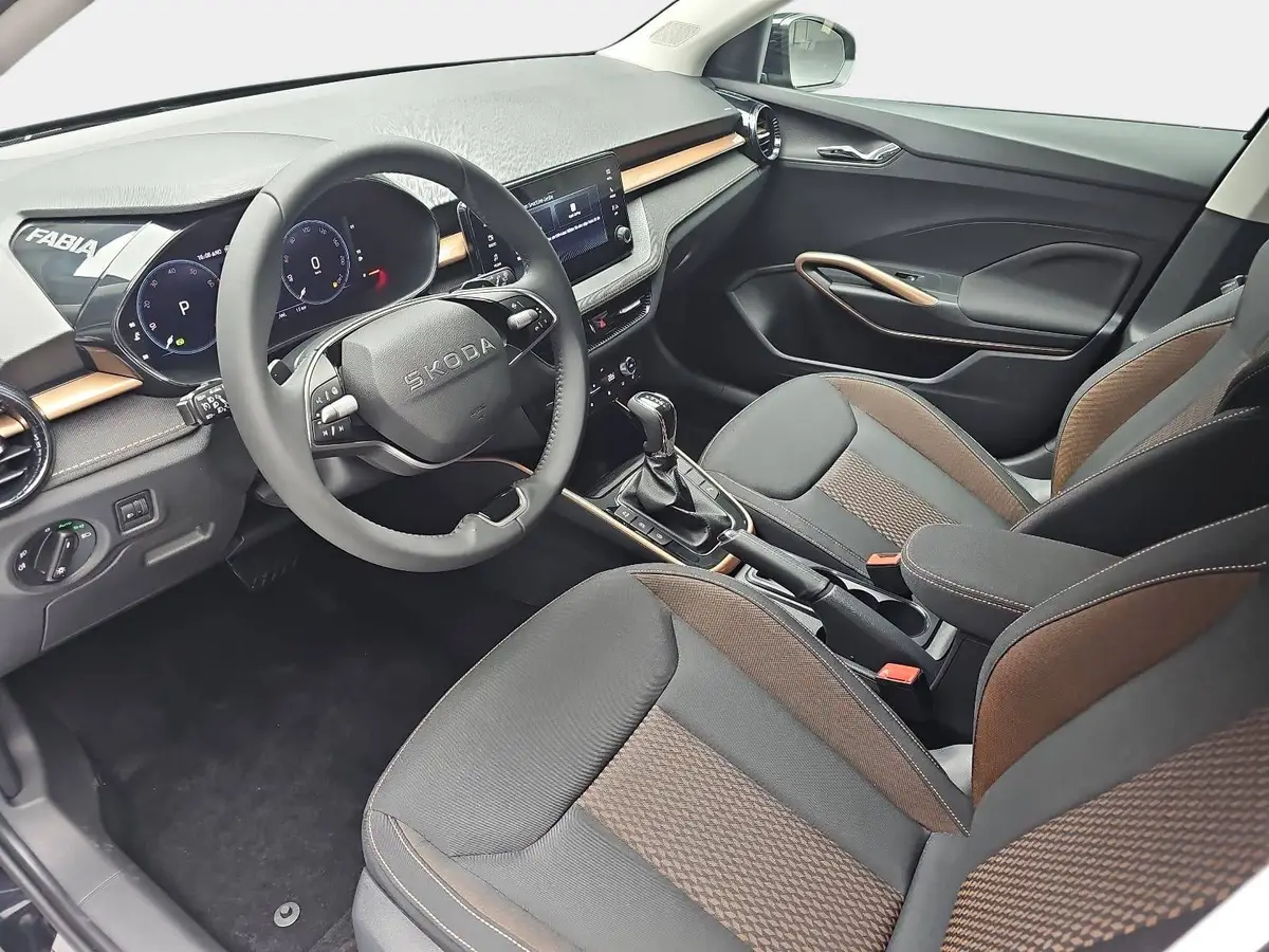 SKODA FABIA 1.0 TSI DSG 130 JAHRE PREMIUM LED KAMERA LM16