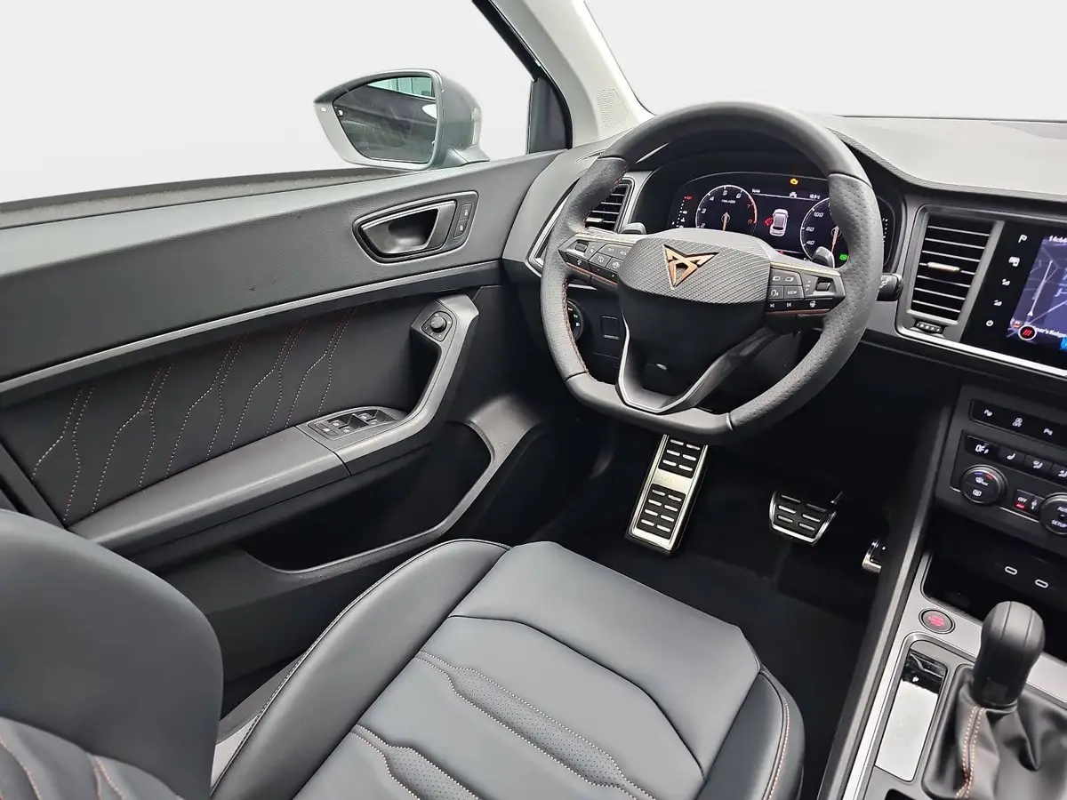 CUPRA ATECA 1.5 TSI DSG NAVI LED ACC LEDER AHK LM19