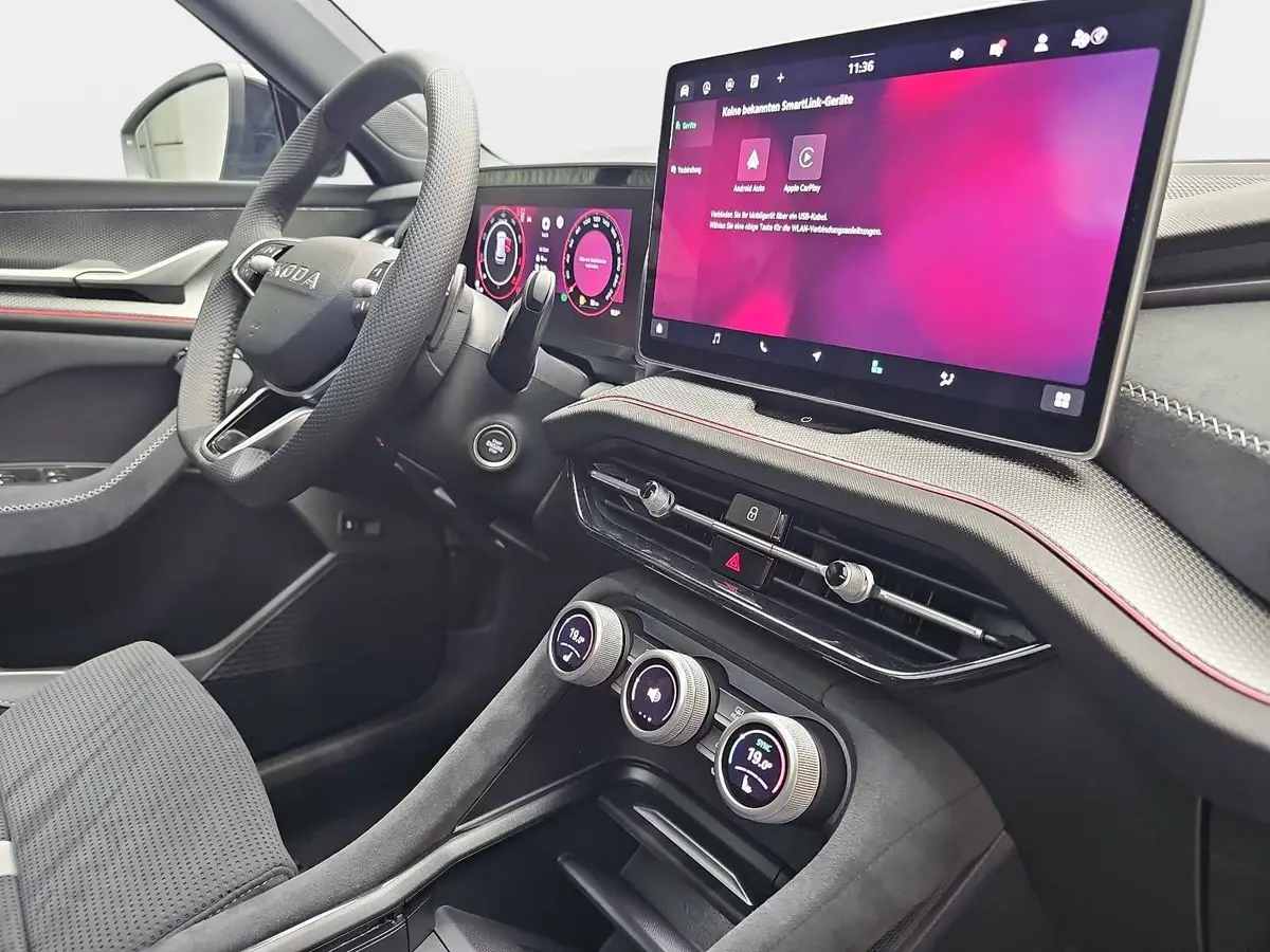 SKODA KODIAQ 2.0 TSI DSG SPORTLINE 4X4 NAVI LED AHK