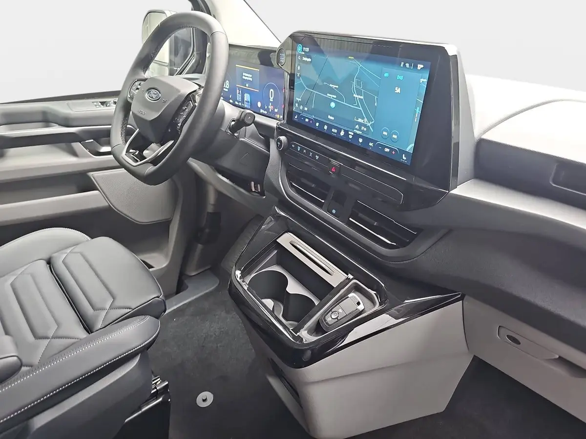 FORD TOURNEO CUSTOM 2.0 ECOBLUE AUTO. L1 TITANIUM X NAVI LED AHK