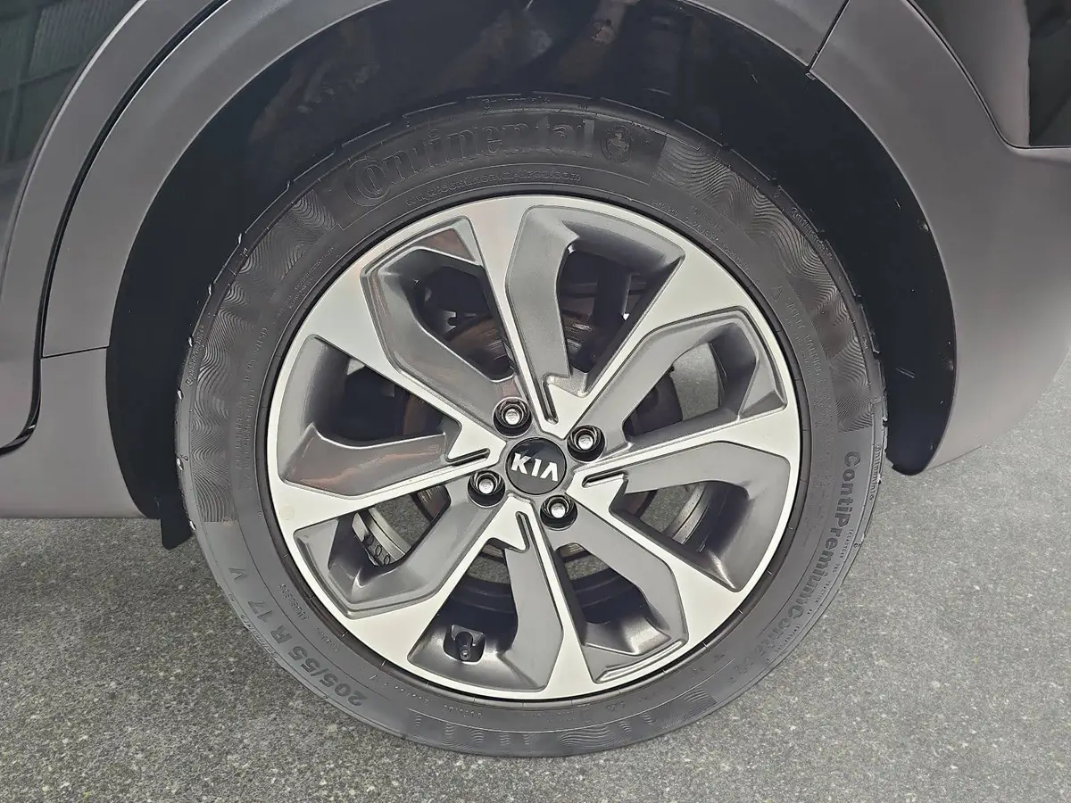KIA STONIC 1.0 T-GDI DCT NAVI LED KAMERA LM17