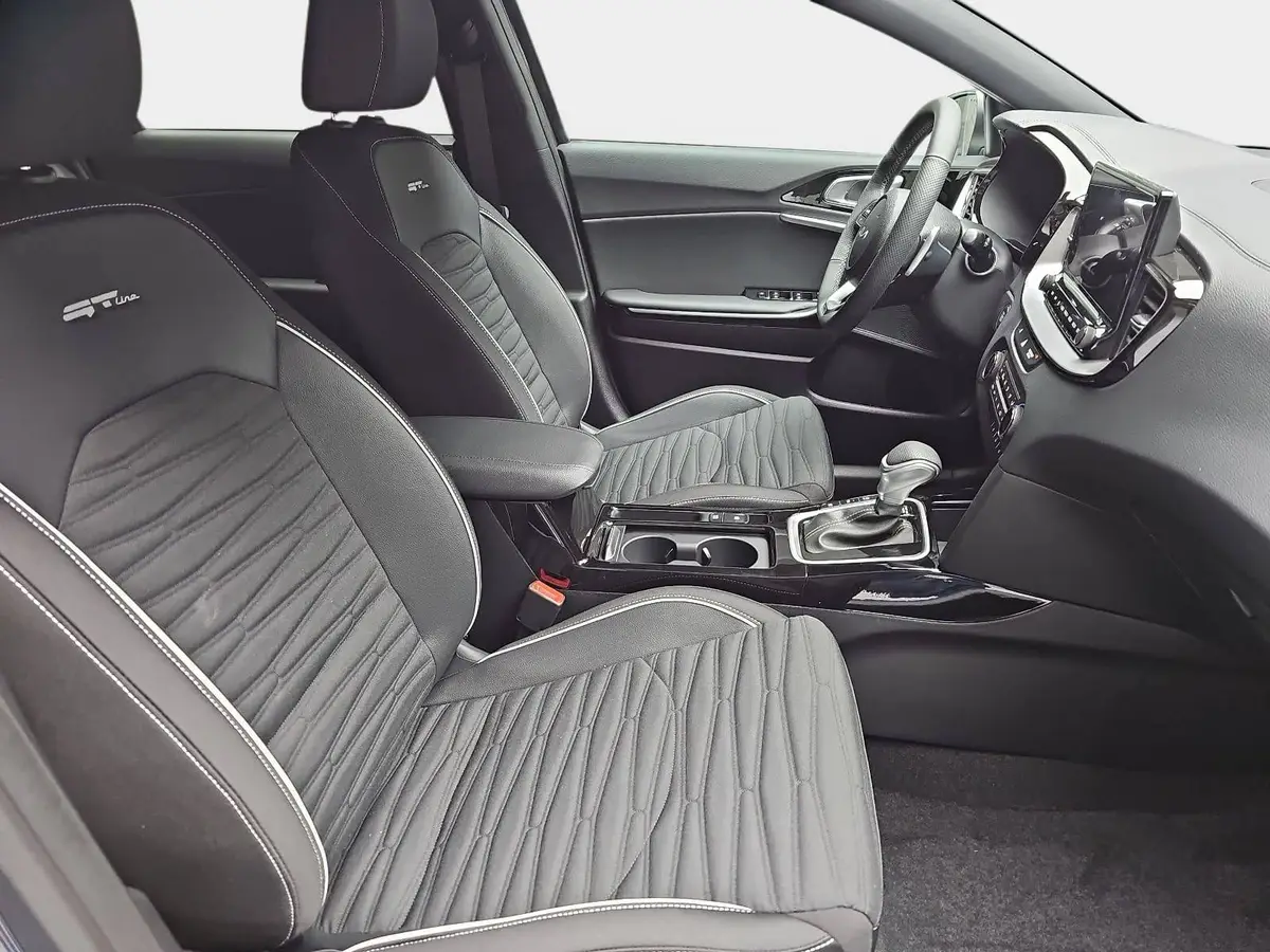 KIA CEED SW 1.5 T-GDI DCT7 GT-LINE TECHNOLOGIE PERFORMANCE