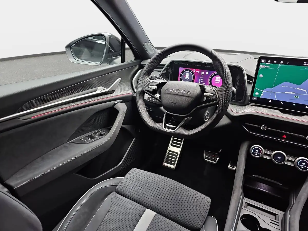 SKODA KODIAQ 1.5 TSI DSG SPORTLINE NAVI LED ACC WINTER 7-S KAME