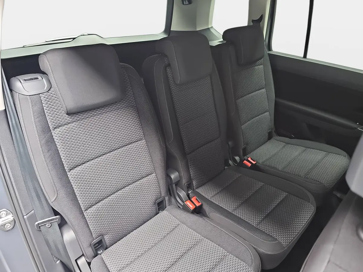 VW TOURAN 1.5 TSI DSG COMFORTLINE NAVI LED ACC SPUR WINTER 7