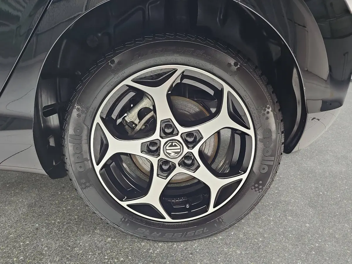 MG MG3 1.5 HYBRID+ LUXURY