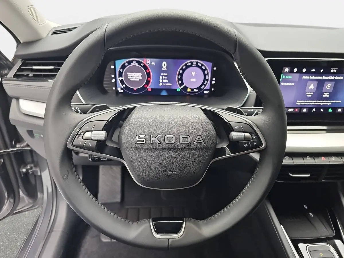 SKODA OCTAVIA COMBI 2.0 TDI DSG SELECTION AHK LM KAMERA