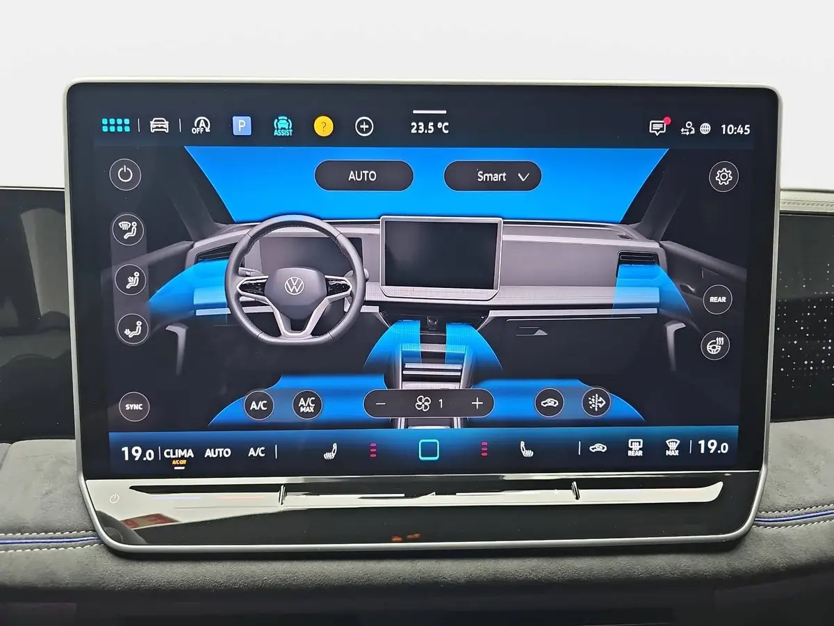 VW TIGUAN 2.0 TDI DSG R-LINE NAVI LED PANO