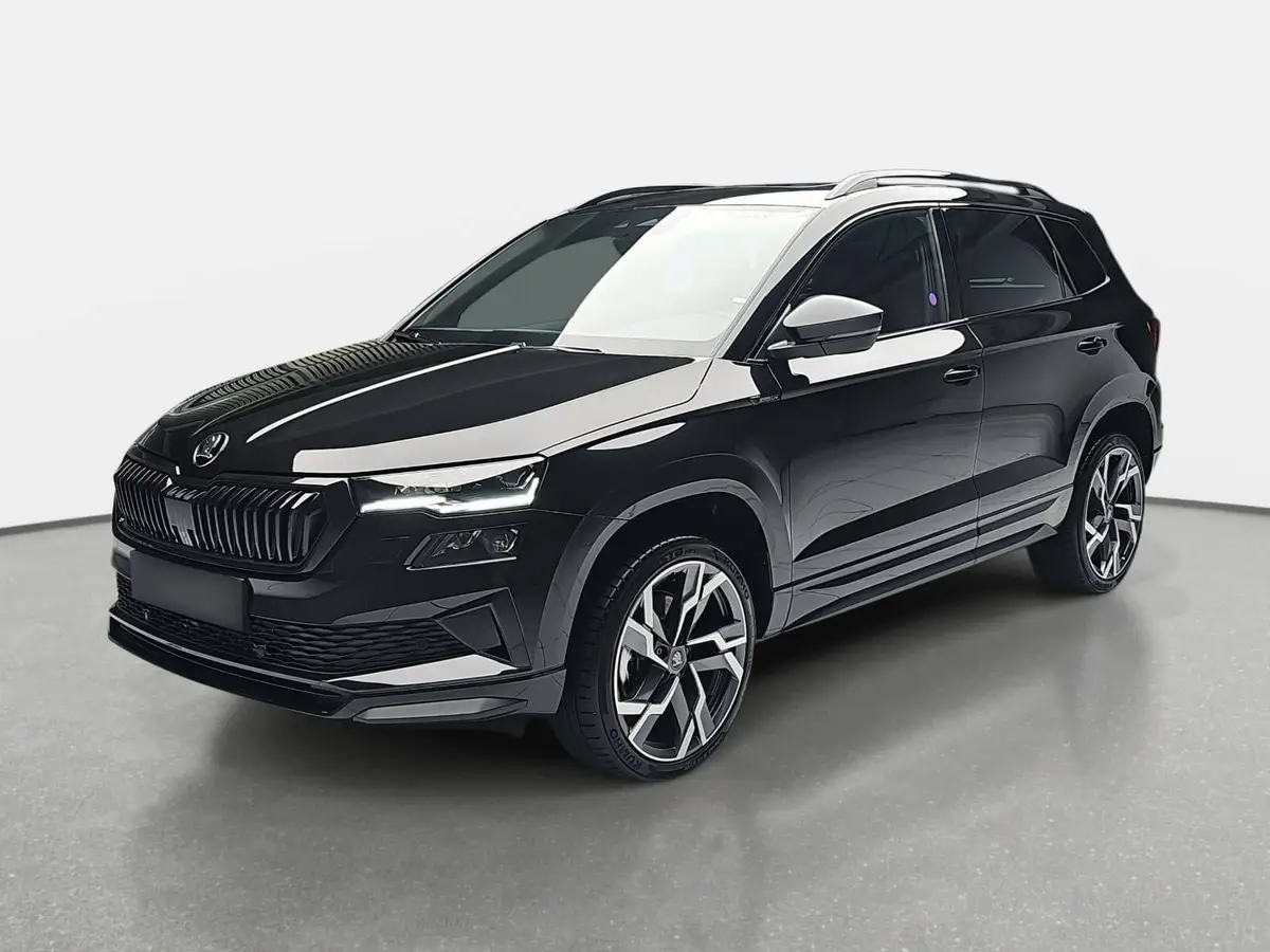SKODA KAROQ 2.0 TDI DSG SPORTLINE DCC ACC PANO