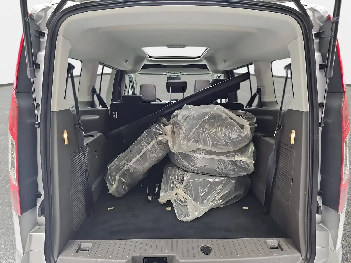 FORD TOURNEO CONNECT 1.5TDCI GRAND TITANIUM NAVI
