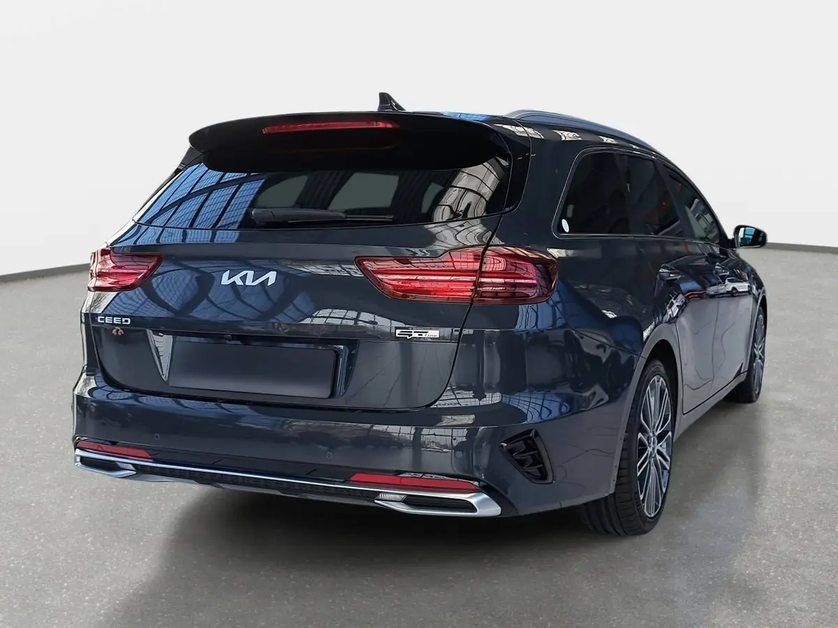 KIA CEED SW 1.5 T-GDI DCT7 GT-LINE TECHNOLOGIE LEDER PERFORMANCE