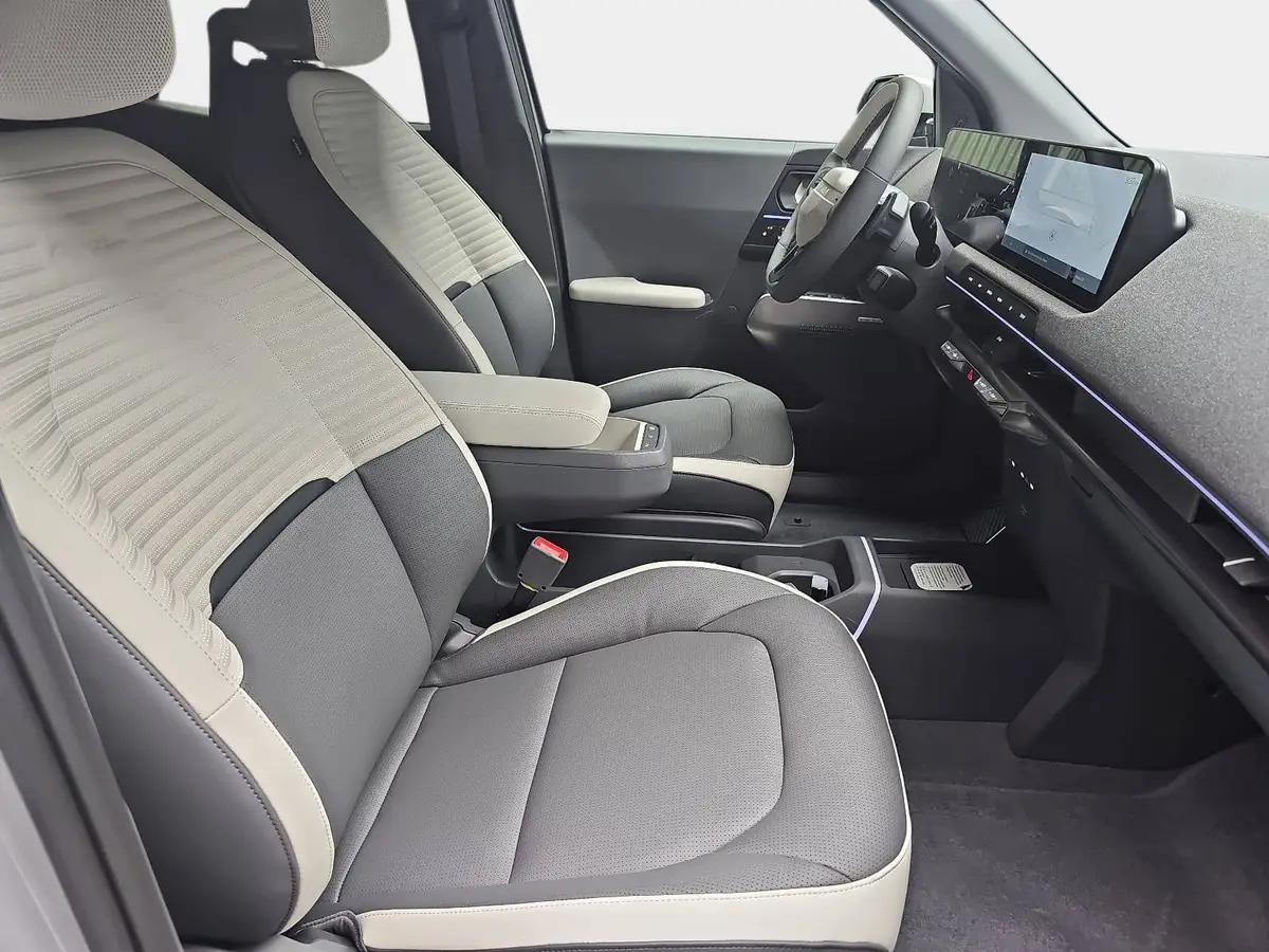KIA EV2 61.0 KWH GT LINE MJ27 WINTER-CONNECT 22KW-AC TECHN DRIVEWISE-PARK KOM