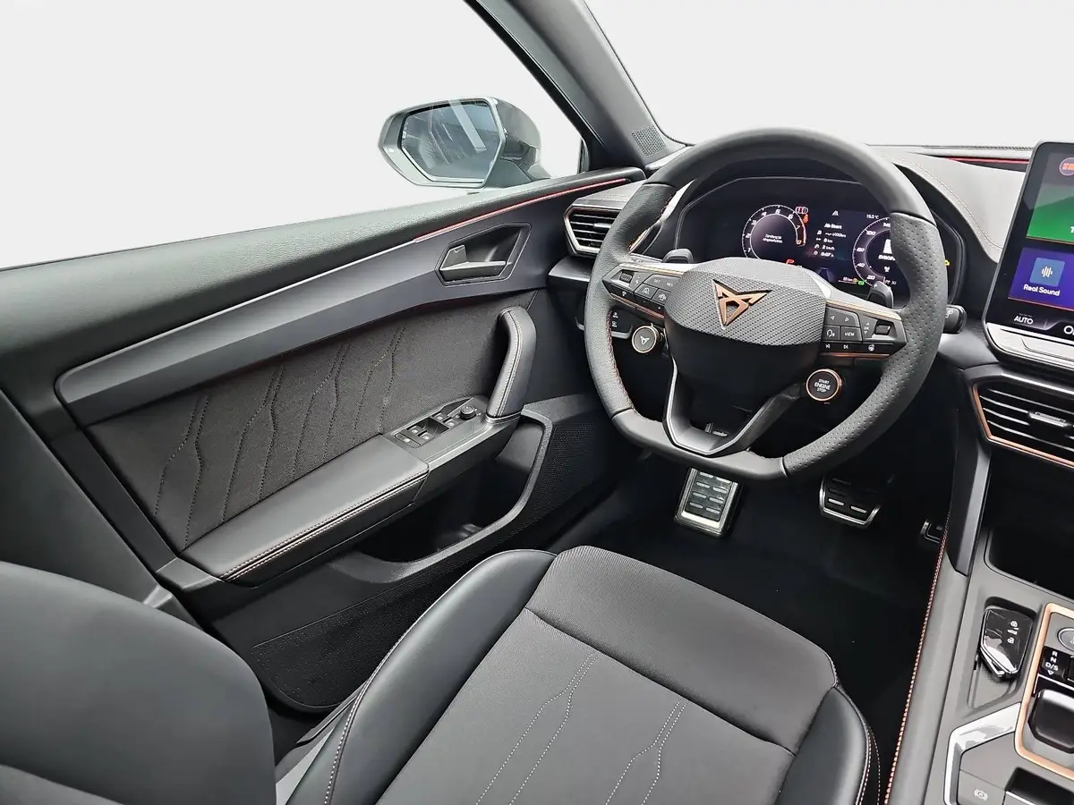 CUPRA LEON 1.5 ETSI DSG LED ACC DCC FULL-LINK WINTER PDC KAME