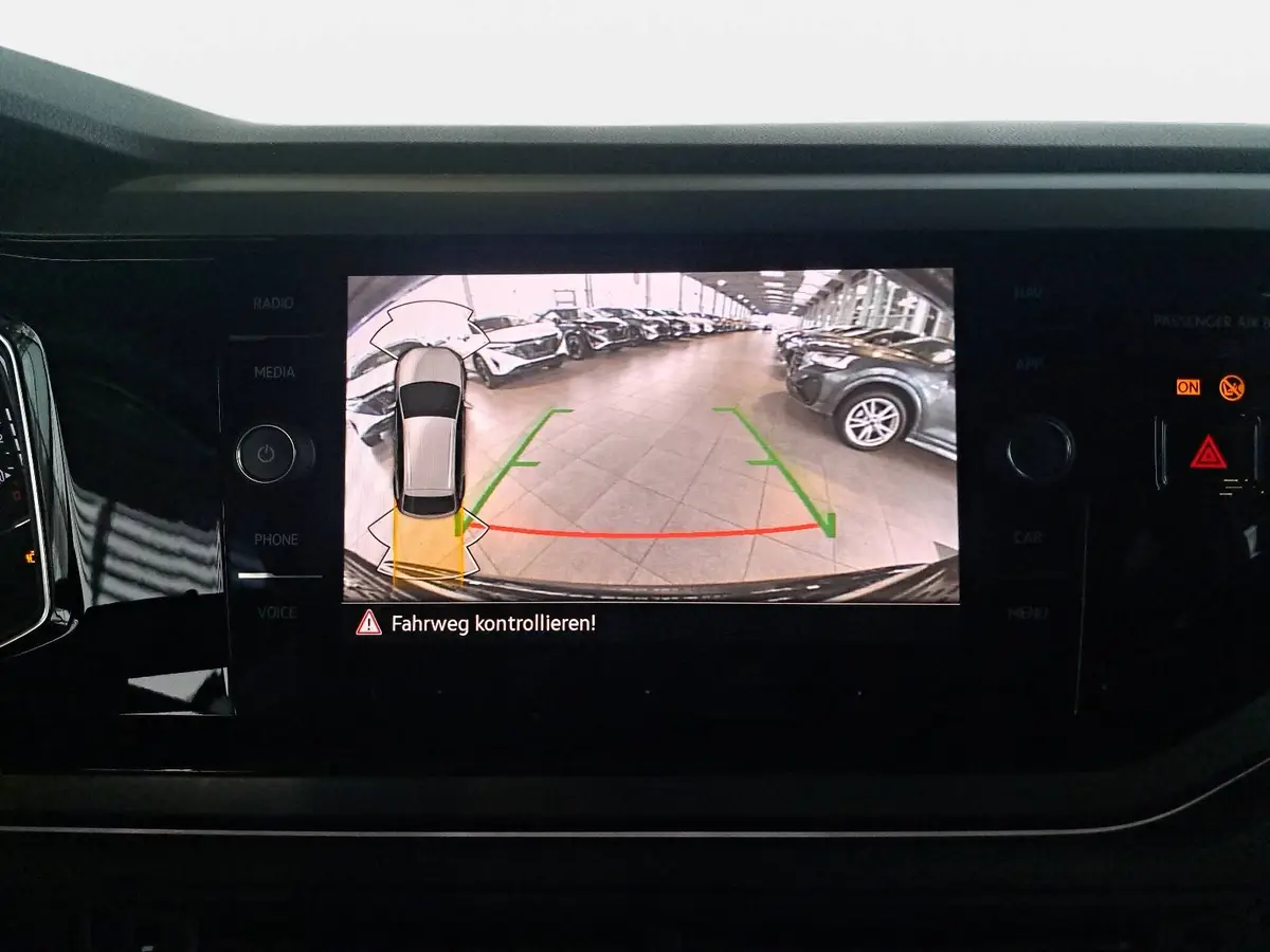 VW TAIGO 1.5 TSI DSG R-LINE NAVI LED ACC BLACK-STYLE WINTER