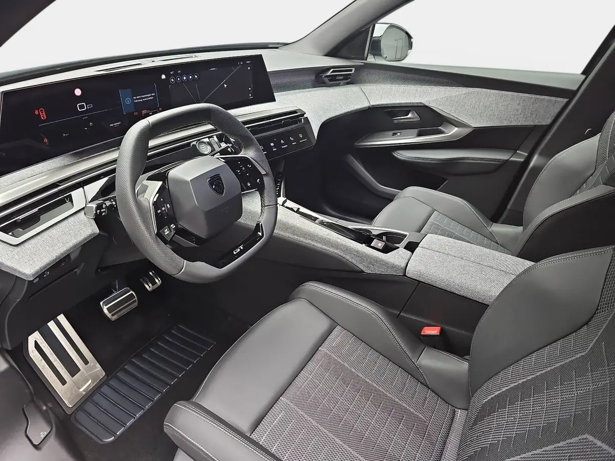 PEUGEOT 3008 1.2 HYBRID 145 E-DSC6 GT NAVI KLIMA LED AHK LM19