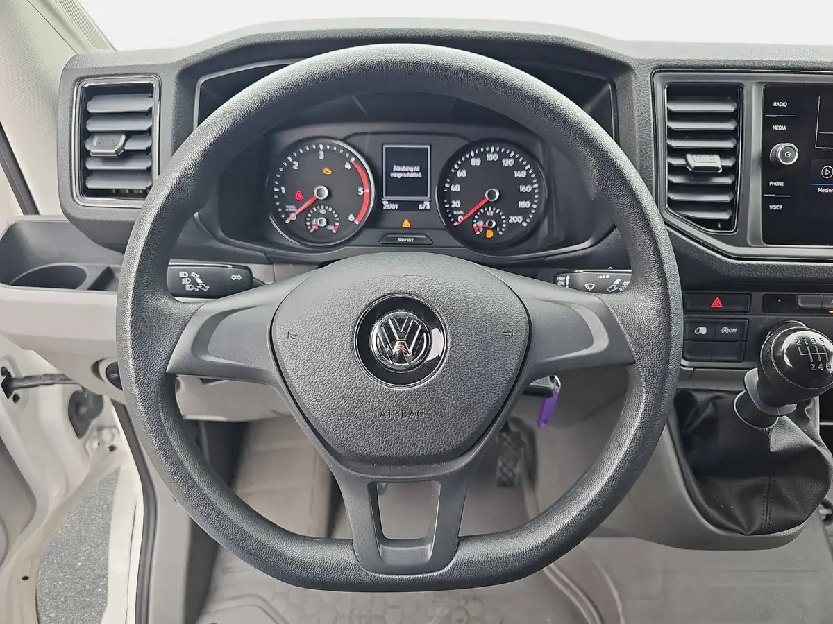 VW CRAFTER 35 TDI L3H3 FWD NAVI KLIMA 3-SITZER PDC AHK