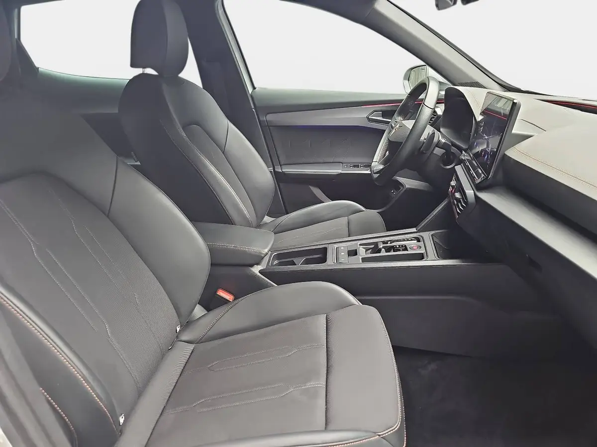 CUPRA FORMENTOR 1.4 DSG PHEV NAVI LED KAMERA
