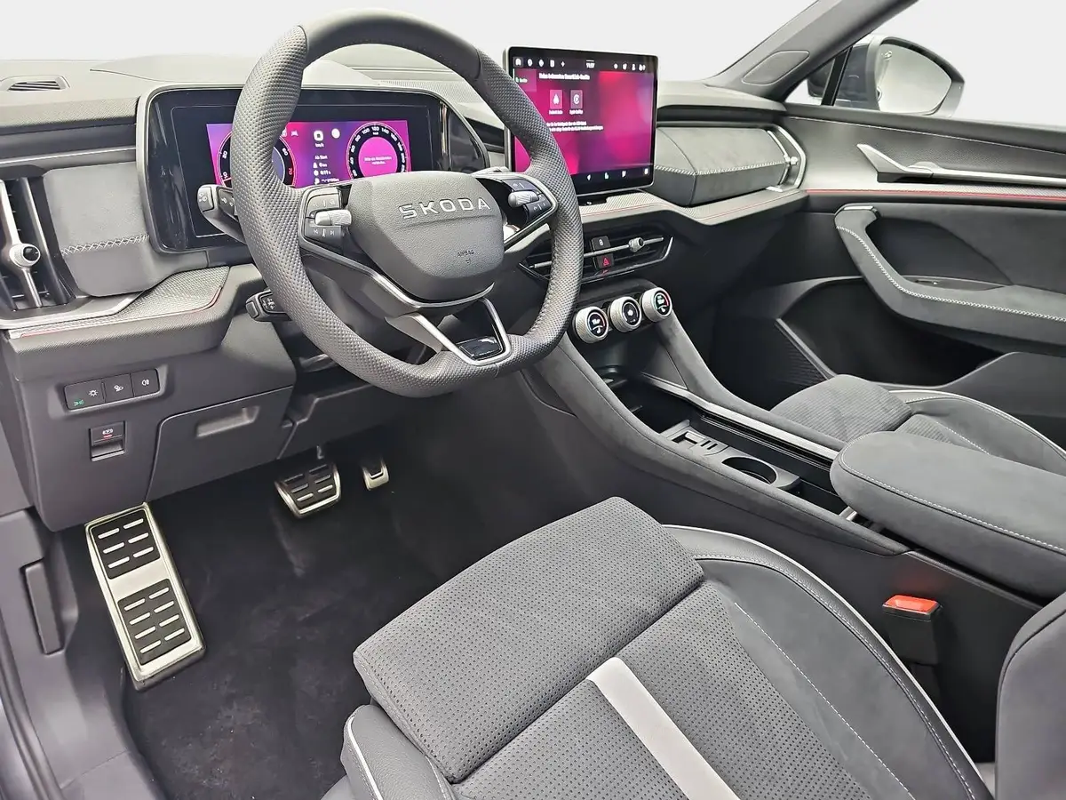 SKODA KODIAQ 2.0 TSI DSG SPORTLINE 4X4 NAVI LED AHK